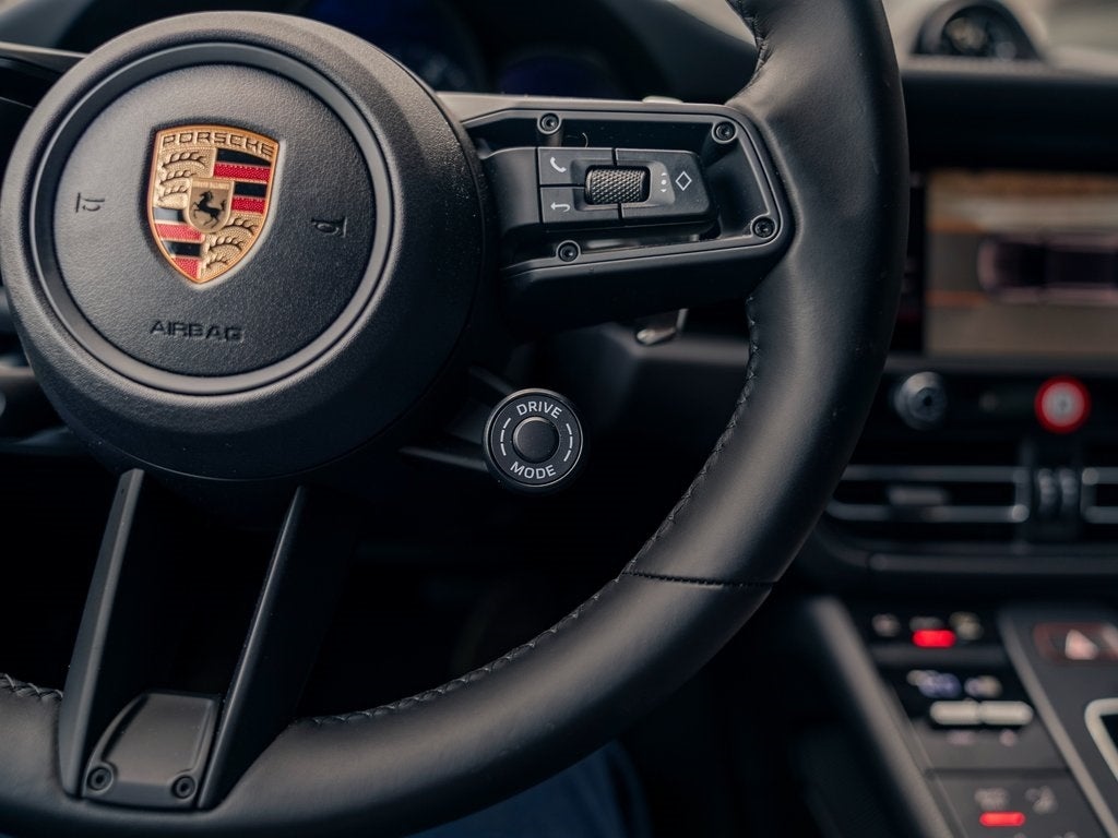 2024 Porsche Macan T Demo